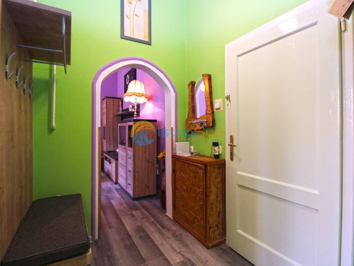 Studio Apartman Lea Pola Esterno foto